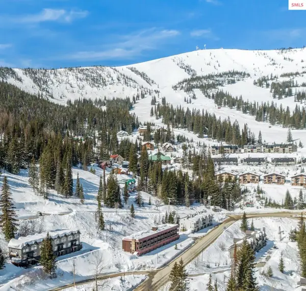 8754 Schweitzer Mountain Road, Sandpoint, ID 83864