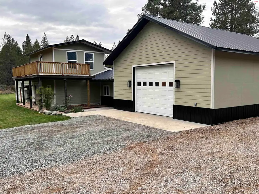 242 Lodgepole Ln, Moyie Springs, ID 83845 - #3