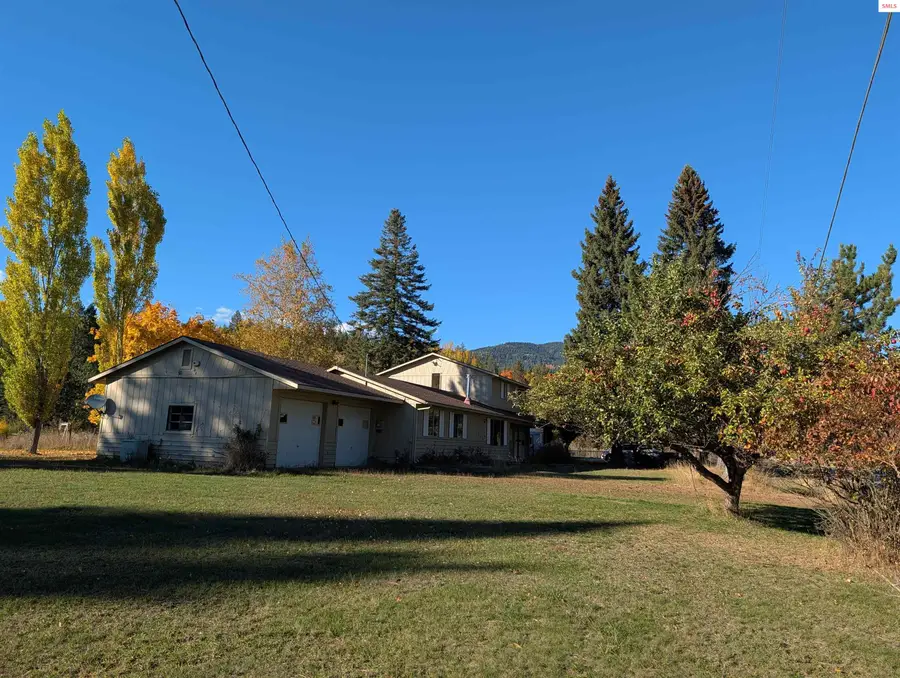242 Pinecrest Rd, Sandpoint, ID 83864 - #3