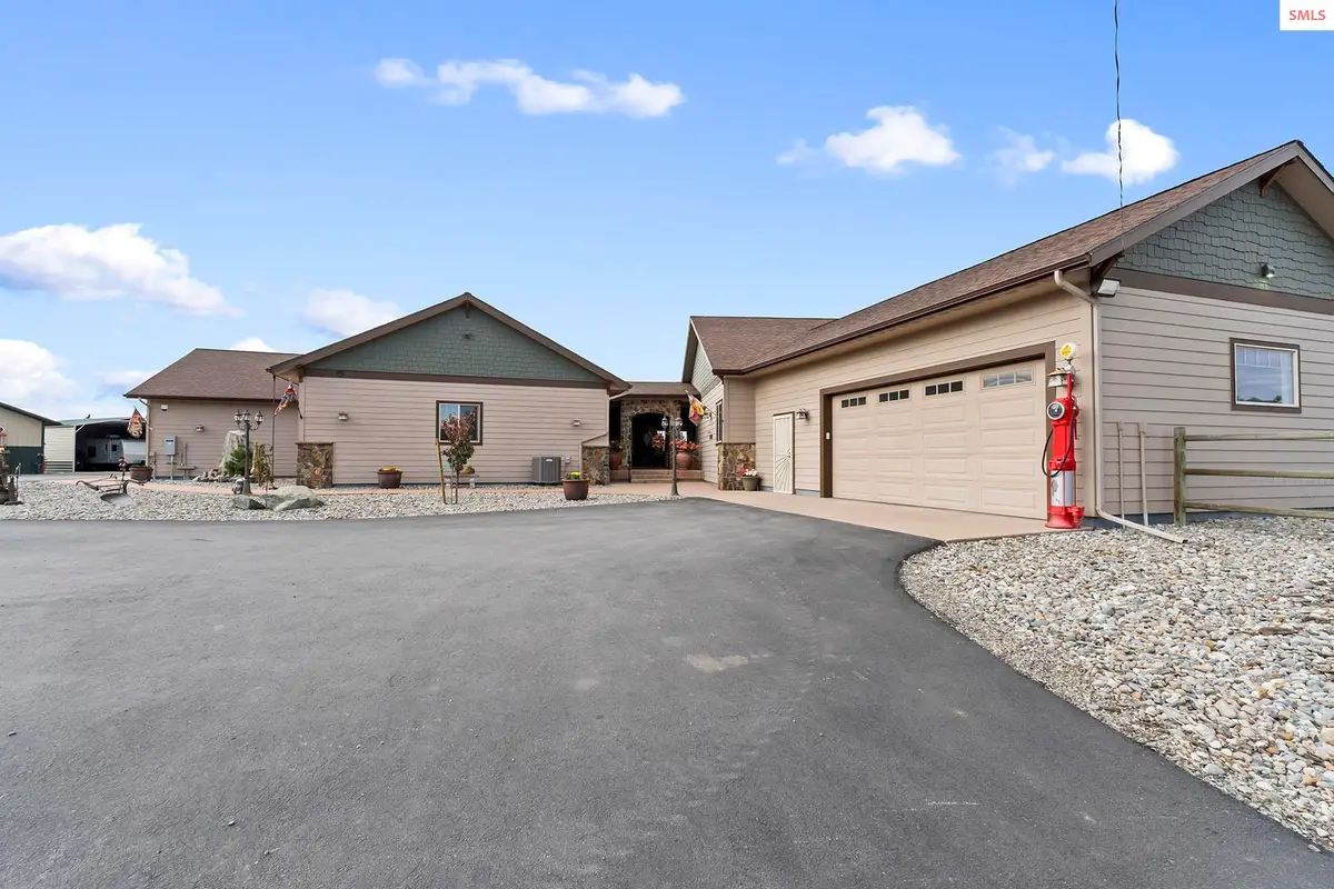 420 Rock Springs Rd, Athol, ID 83801 - #1