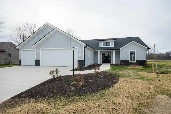 451 Rockwell Avenue, Roanoke, IN 46783