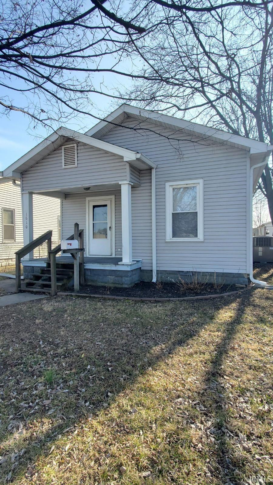 1610 Shanklin Avenue, Evansville, IN 47710 ERA