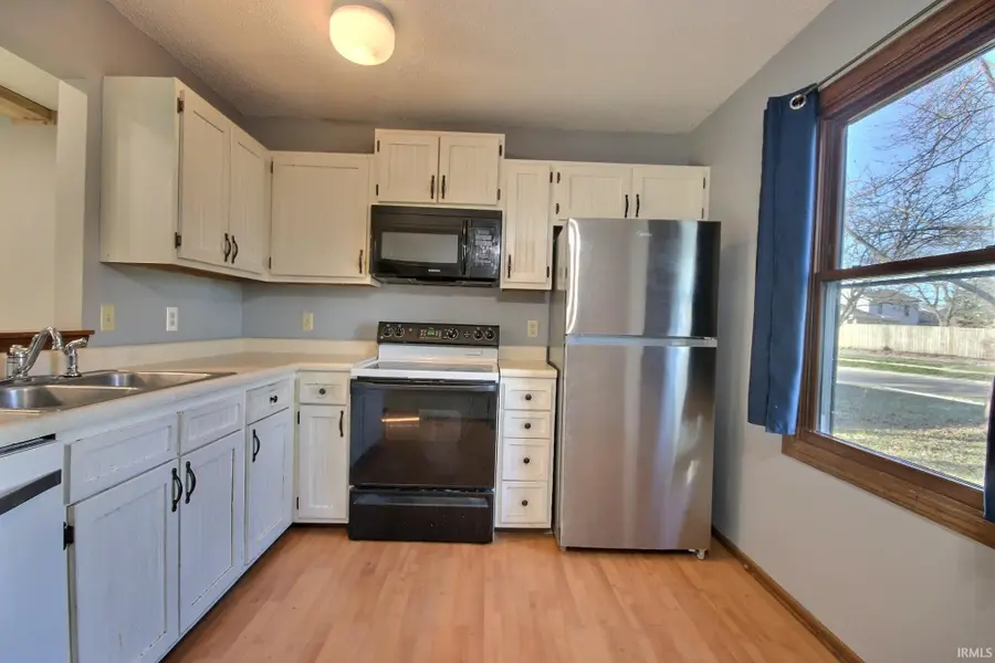 6618 Wood Rim Run, Fort Wayne, IN 46825 - Image #3