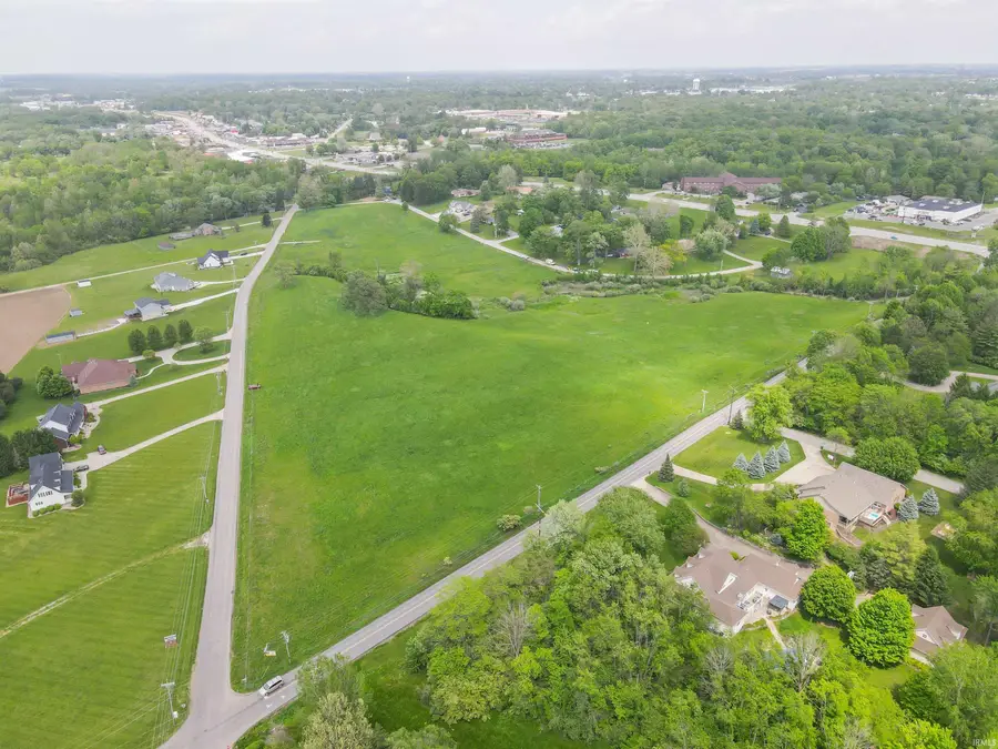 ***4 Meadowbrook Drive, New Castle, IN 47362 - #3