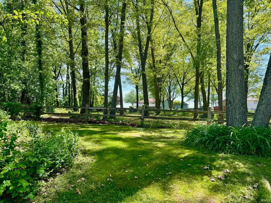 55420 Forest Cove Court, New Carlisle, IN 46552 - Image #2