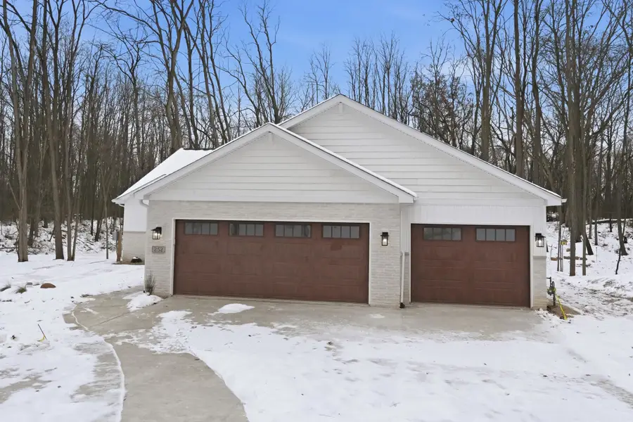 252 Lane 650 A, Snow Lake, Fremont, IN 46737 - Image #2