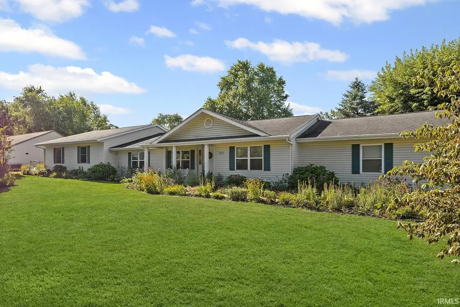 301 E Sycamore Street, Attica, IN 47918 - #2