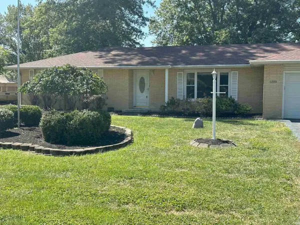 5105 S Breezewood Drive, Muncie, IN 47302