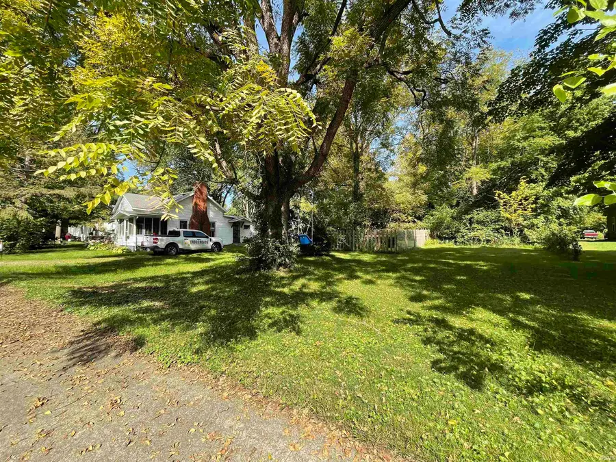 333 N Railroad Street, Argos, IN 46501 - Image #3