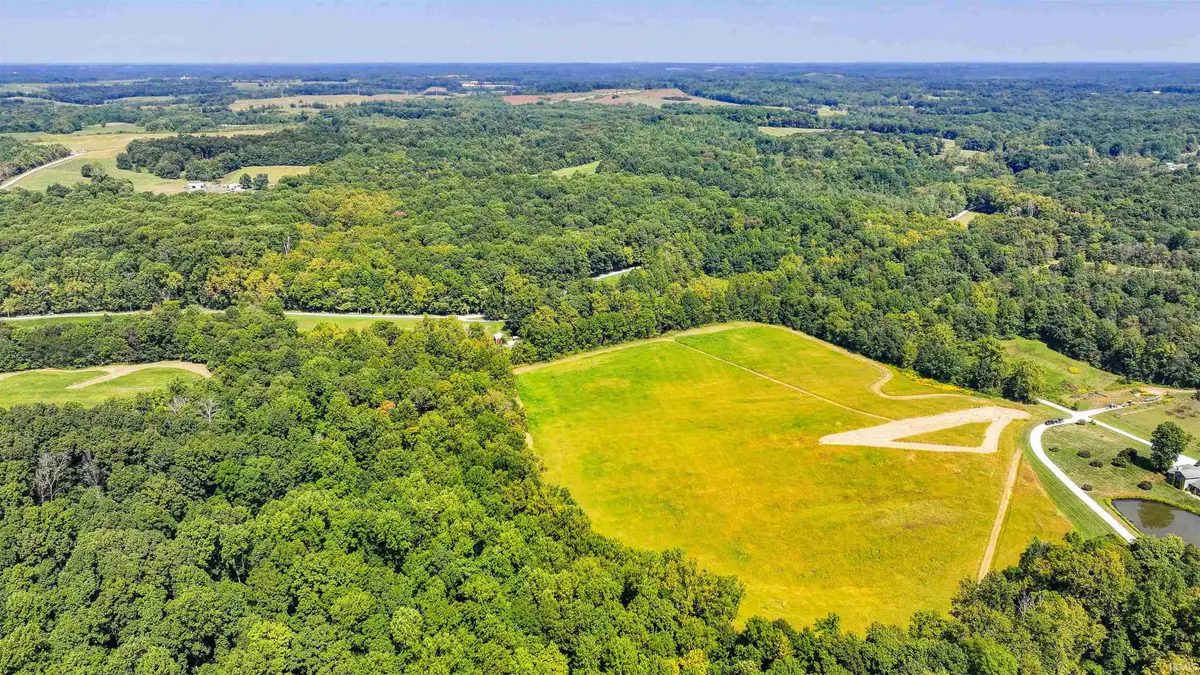 5 E Scotland Road, Bloomfield, IN 47424 - Image #1