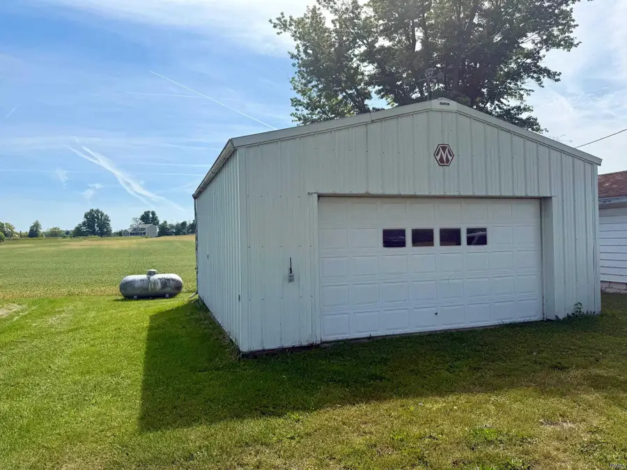 7917 E State Road 218, Liberty, IN 46940 - Image #3