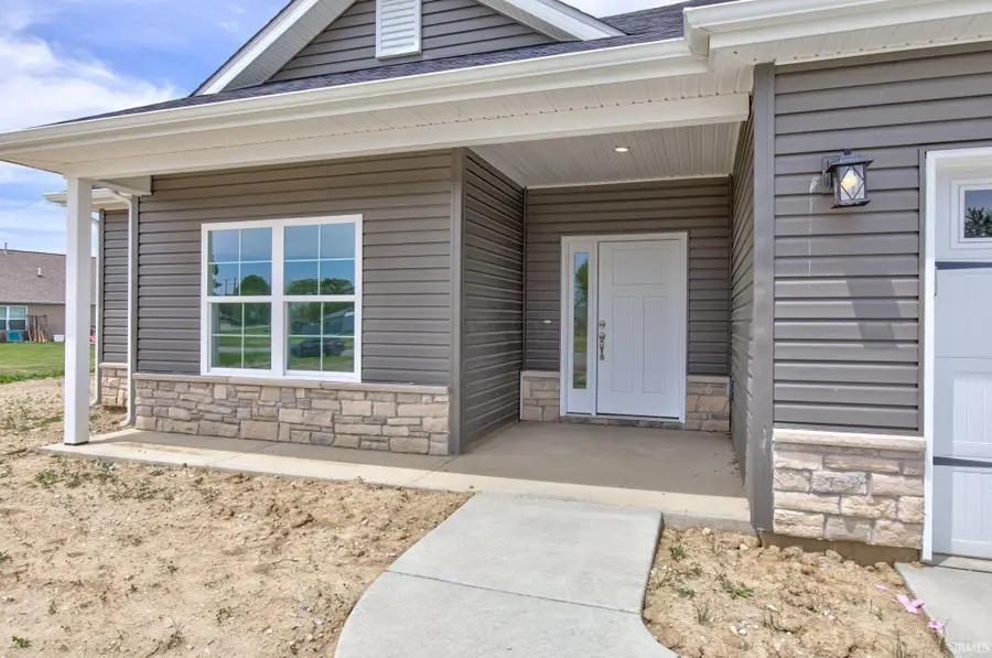 9182 Mulligan Court, Elwood, IN 46036 - Image #2