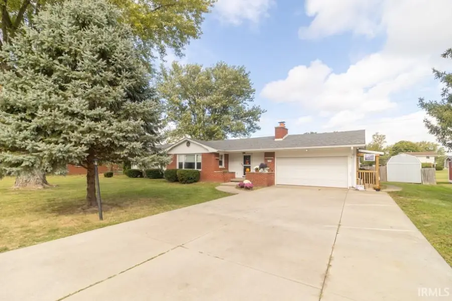 732 E County Road 300 S, New Castle, IN 47362 - Image #2