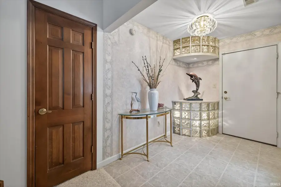 8002 N Lakeview Drive, Unionville, IN 47468 - Image #3