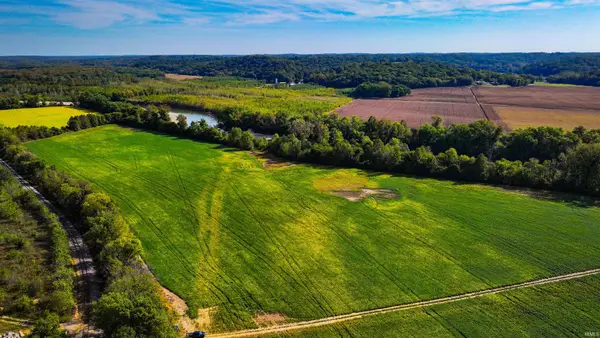 1 E 100 Road, Worthington, IN 47471