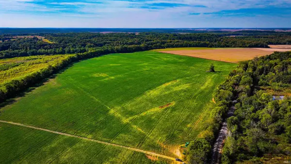 2 E 100 Road, Worthington, IN 47471