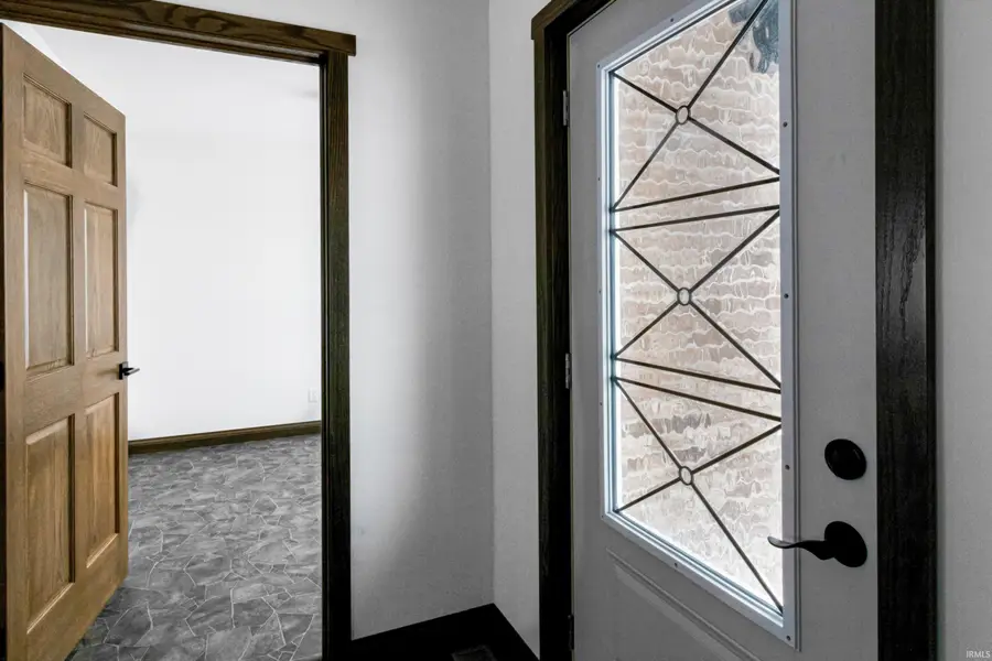 1041 S Huntsville Road, Winchester, IN 47394 - Image #3