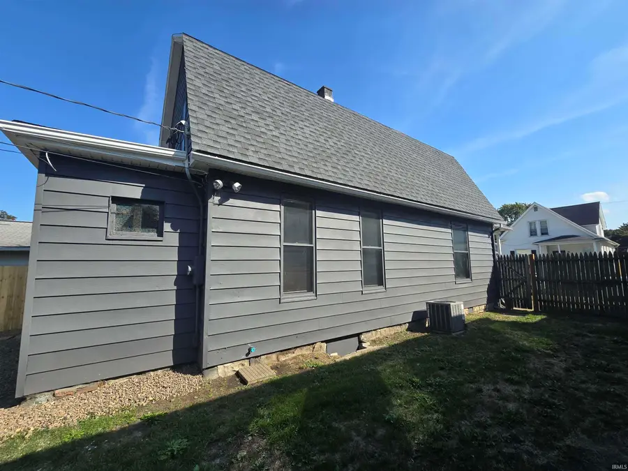 627 Anderson Avenue, Fort Wayne, IN 46805 - Image #2