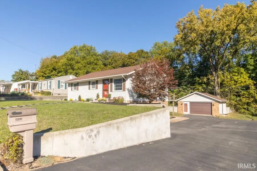 1018 Sunset Drive, New Castle, IN 47362 - Image #3
