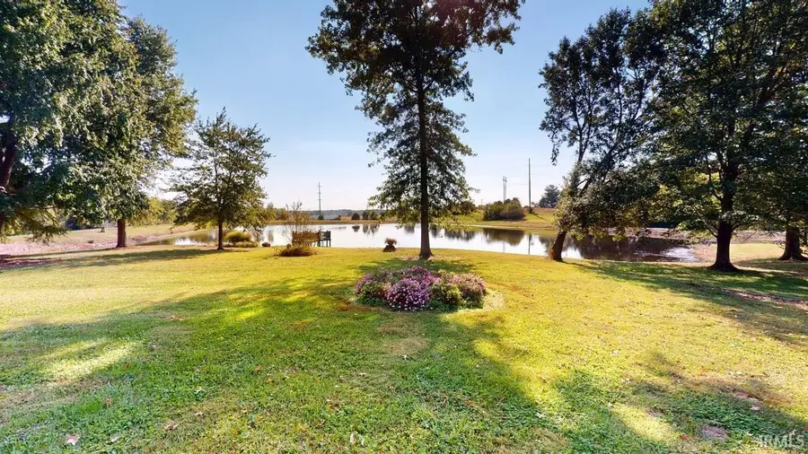 5511 W State 64 Road, Huntingburg, IN 47542 - Image #3