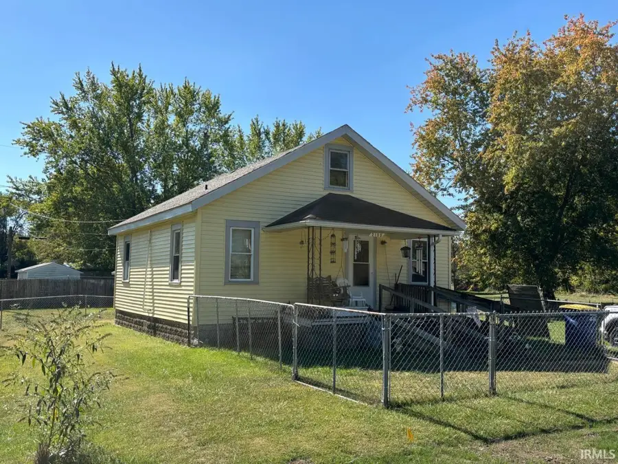 2103 E Yale Avenue, Muncie, IN 47303 - Image #2