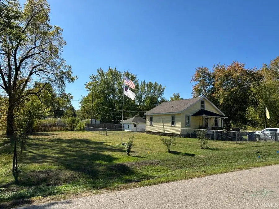 2103 E Yale Avenue, Muncie, IN 47303 - Image #3