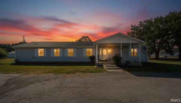 600 E 900 S, Fairmount, IN 46928