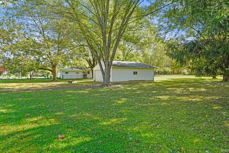 4987 Aqua Isle Road, Nashville, IN 47448 - Image #3