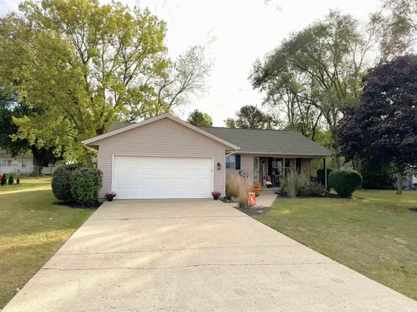 617 S Gregory Lane, Otterbein, IN 47970