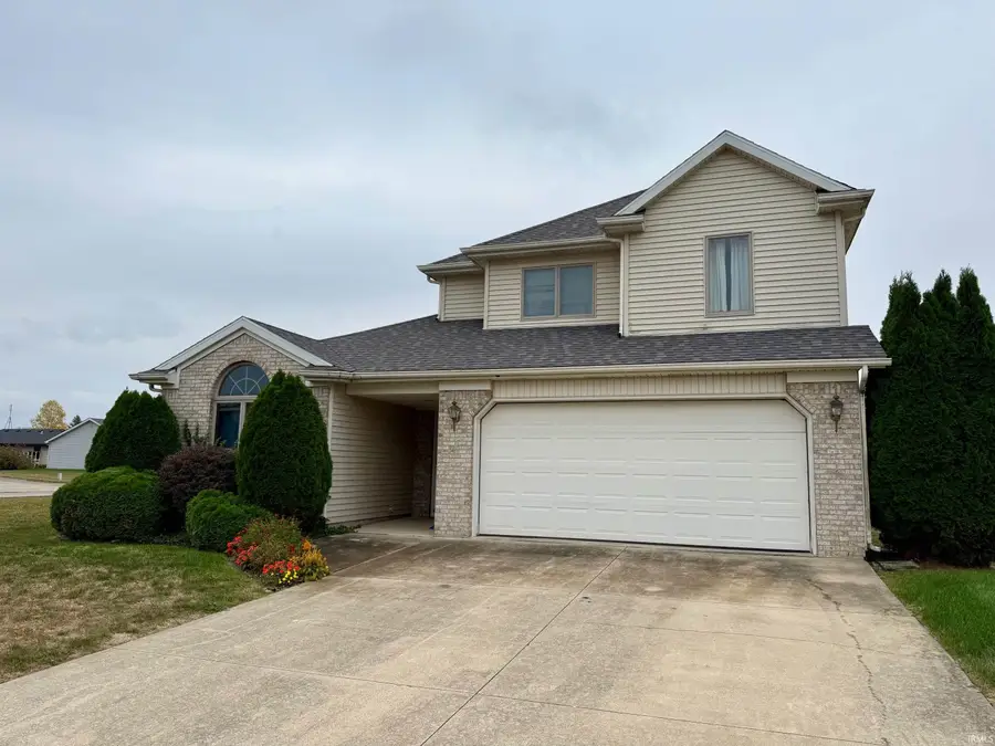 2035 Willow Bend, Huntington, IN 46750 - Image #2