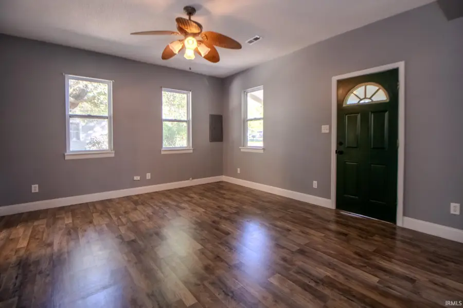 203 W Lake Street, Knox, IN 46534 - Image #2