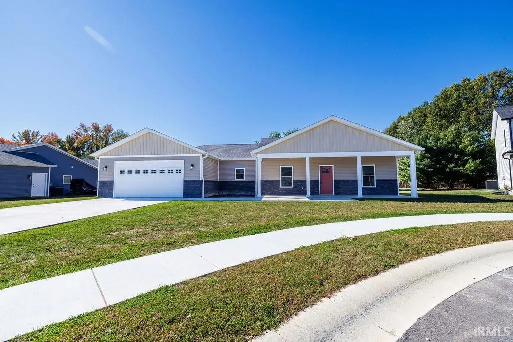 534 E Dogwood Court, Spencer, IN 47460 - Image #1