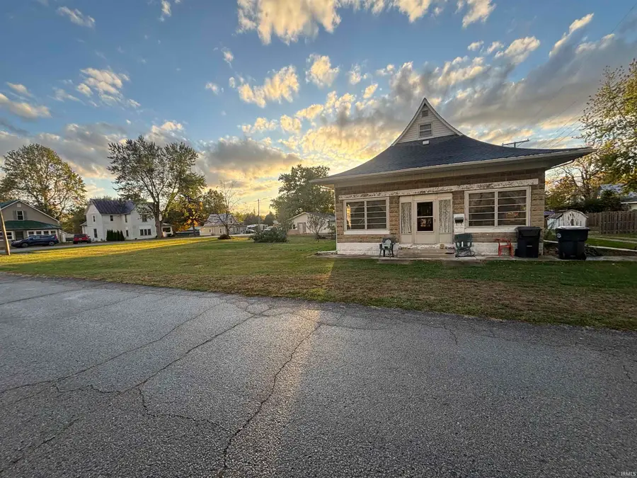 208 S Portland Street, Ridgeville, IN 47380 - Image #2