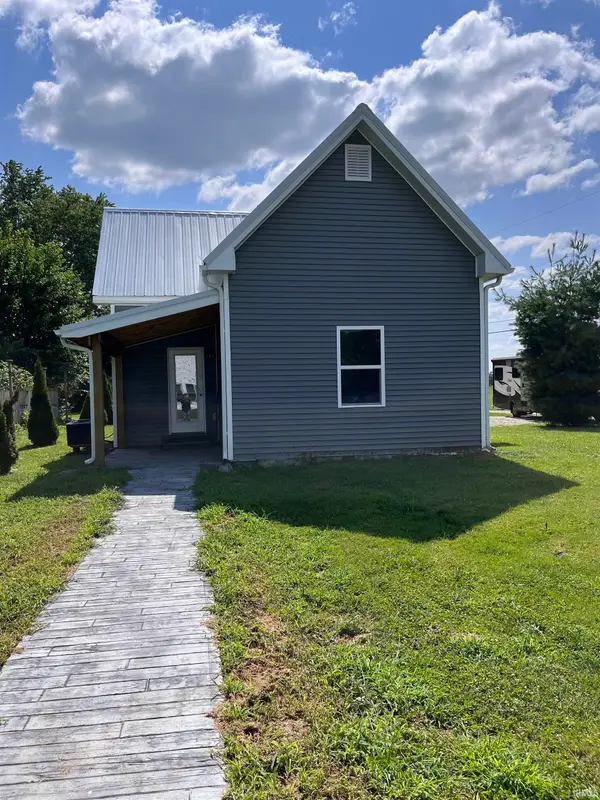 108 N Carter Street, Colfax, IN 46035