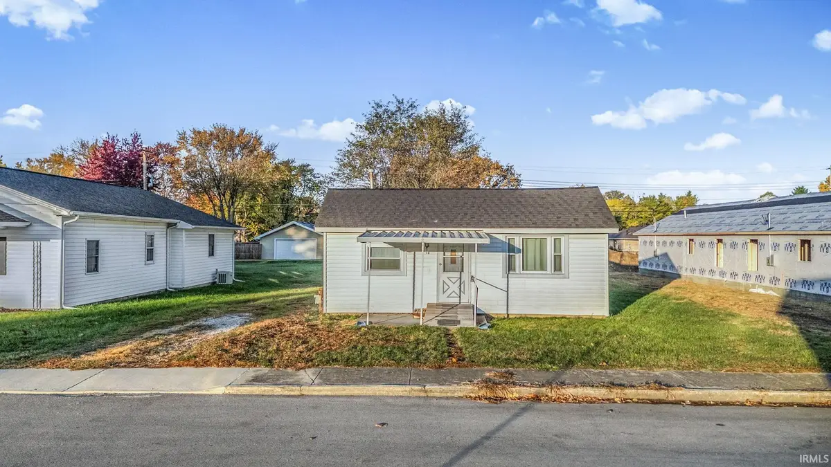 834 Maple Street, Tipton, IN 46072 - Image #1