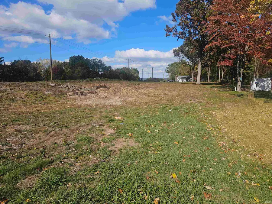 27911 Plainfield Drive, Elkhart, IN 46514 - Image #3