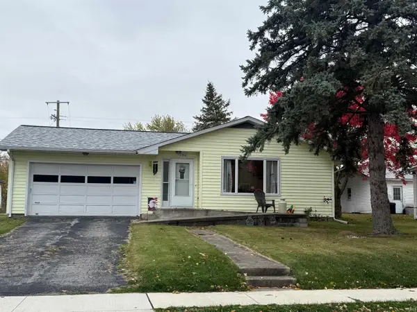 134 E Washington Street, Upland, IN 46989