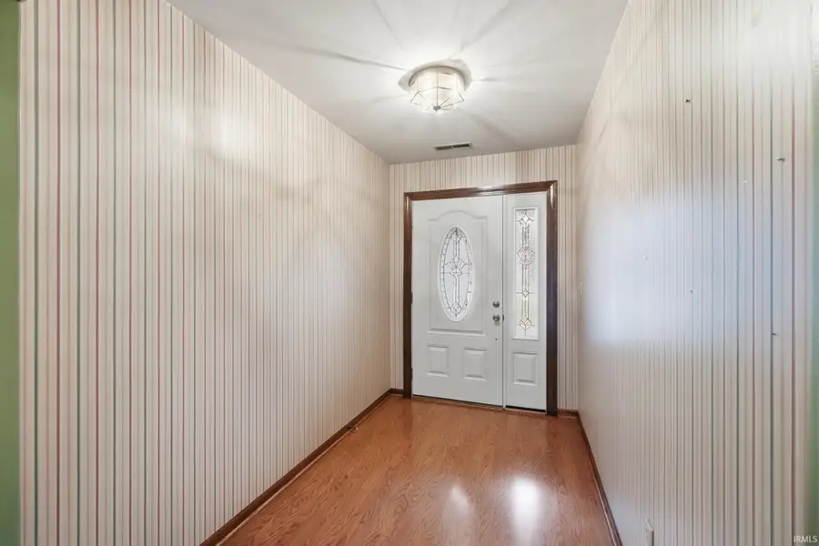 1011 Elm Street, Auburn, IN 46706 - Image #2