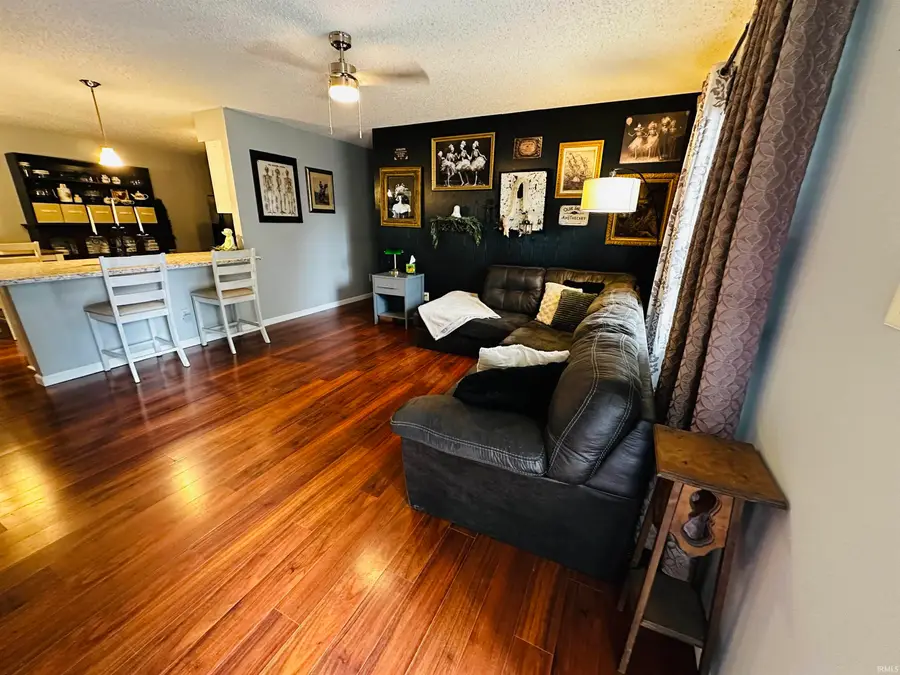 201 SW 3rd Street, Washington, IN 47501 - Image #3