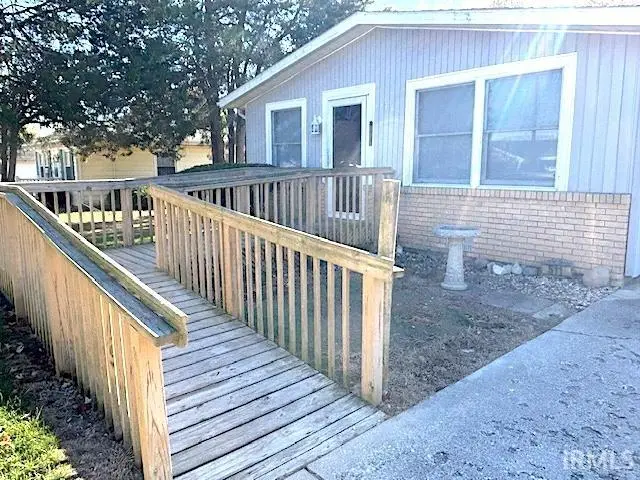 511 W Ohio Avenue, Hartford City, IN 47348 - Image #1