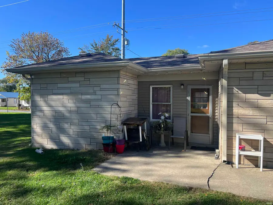 813 S O'brien Street, Seymour, IN 47274 - Image #3