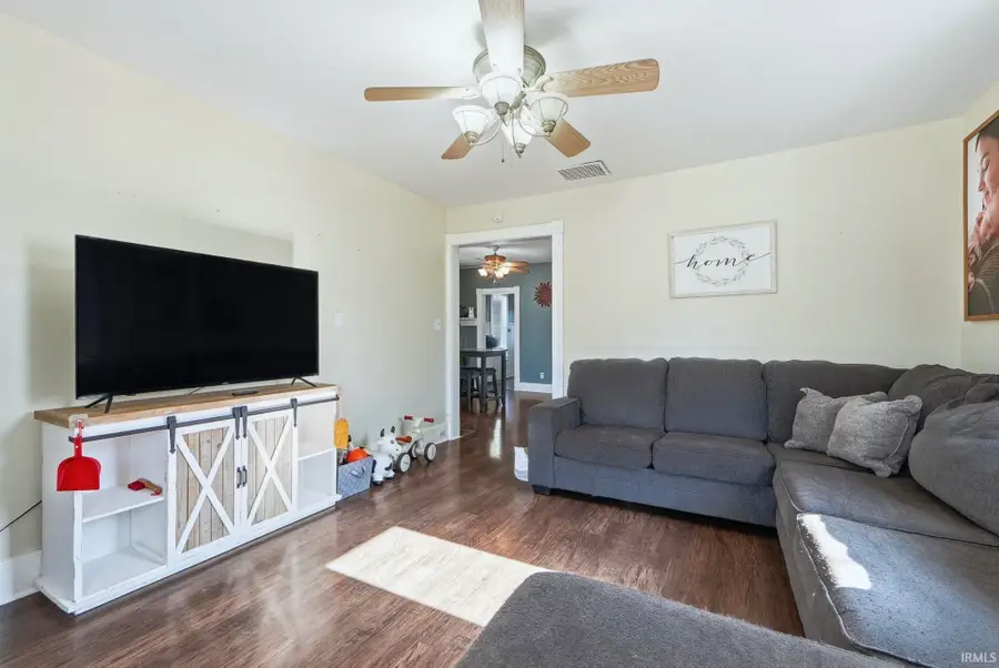 515 S Peters Street, Garrett, IN 46738 - Image #2