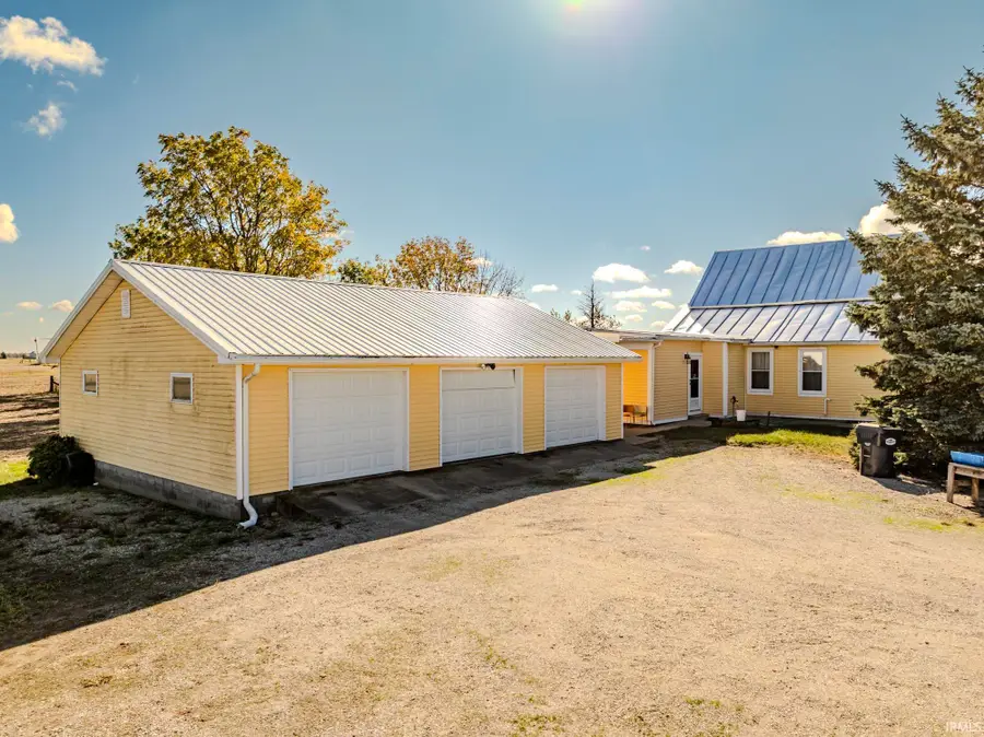 11990 E County Road 400 South, Selma, IN 47383 - Image #3