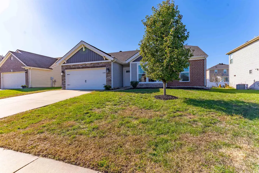 3139 Capstone Court, Newburgh, IN 47630 - Image #2