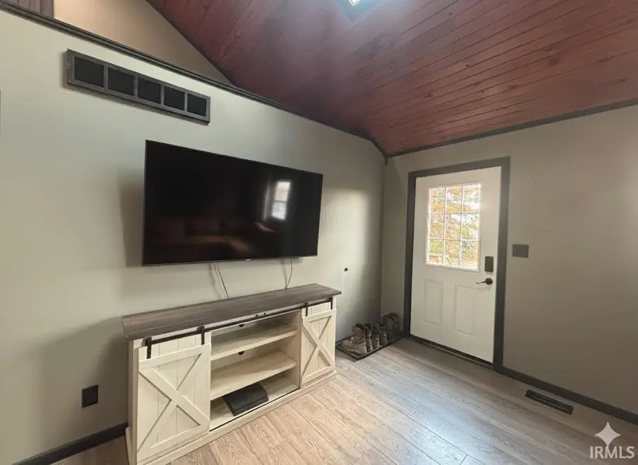 7237 E 370 S Road, Walkerton, IN 46574 - Image #3