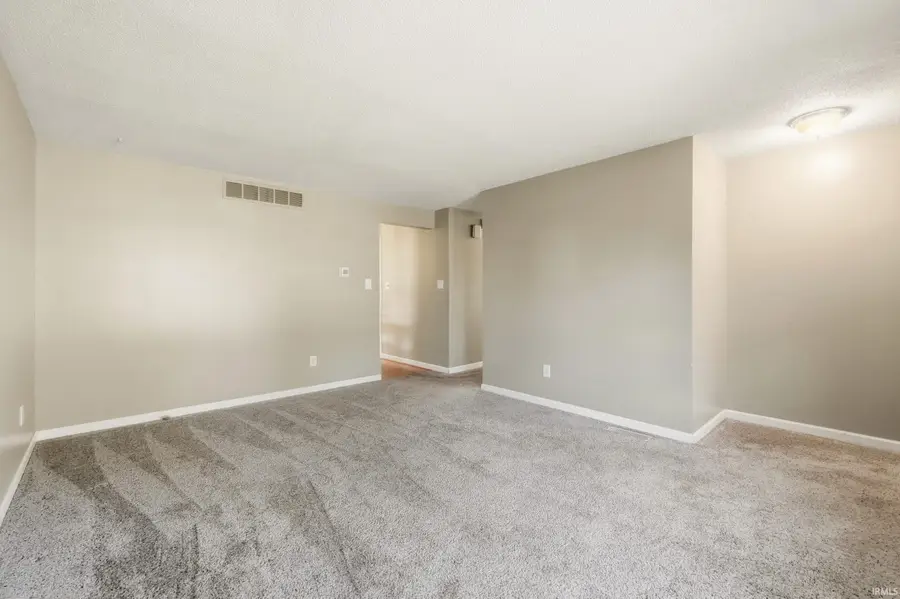 8507 Sandstone Court, New Haven, IN 46774 - Image #3