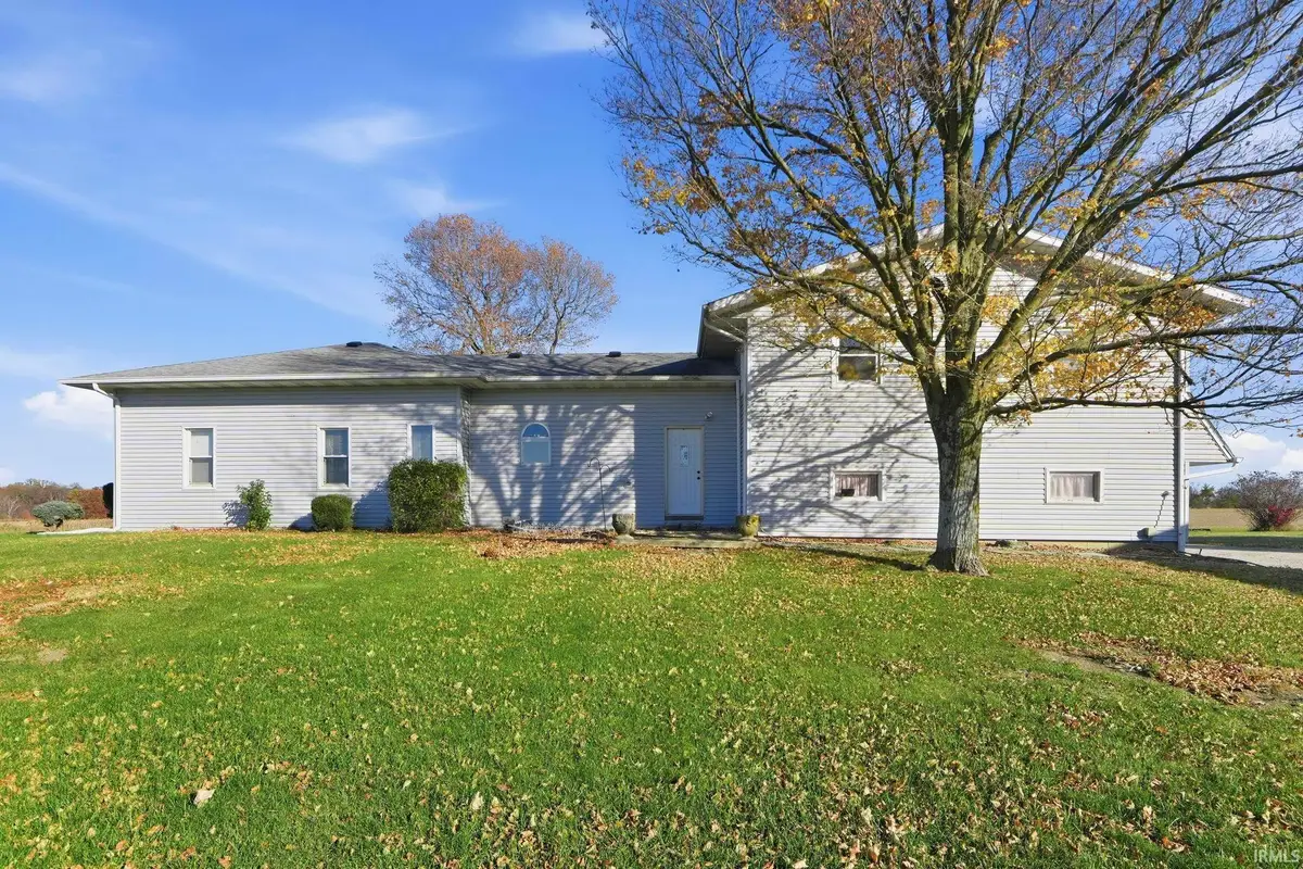 6120 E 900 S, Columbia City, IN 46725 - Image #1