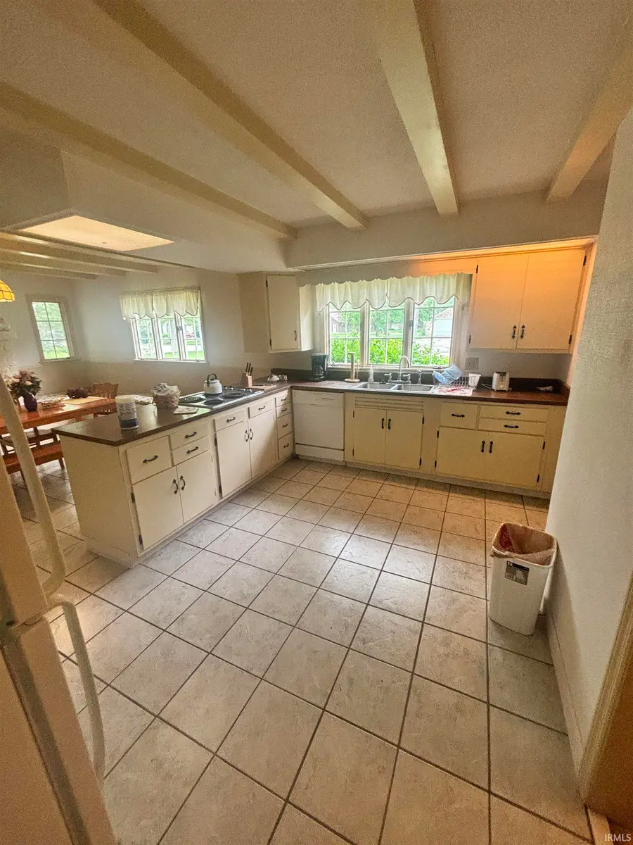 2500 W Norwood Drive, Muncie, IN 47304 - Image #3