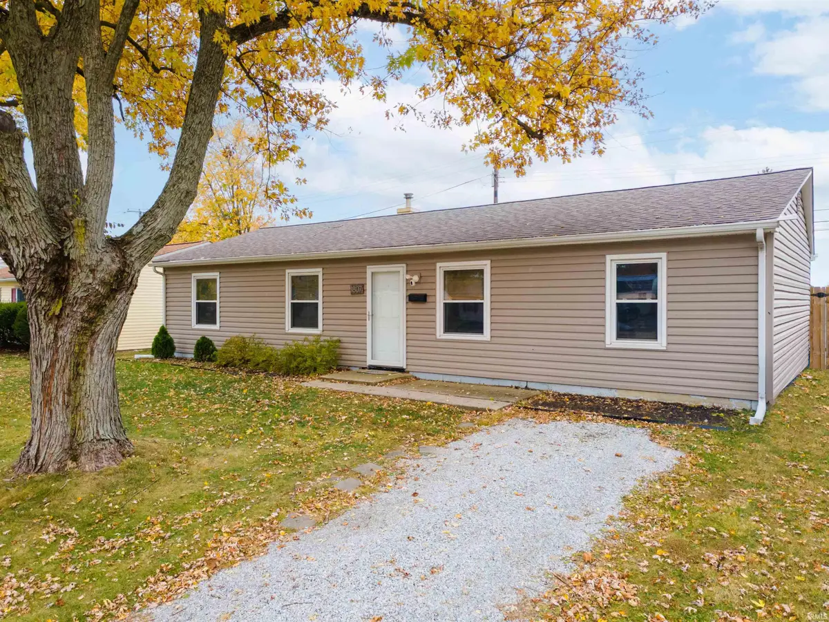 1807 W Wenlock Drive, Marion, IN 46952 - Image #1