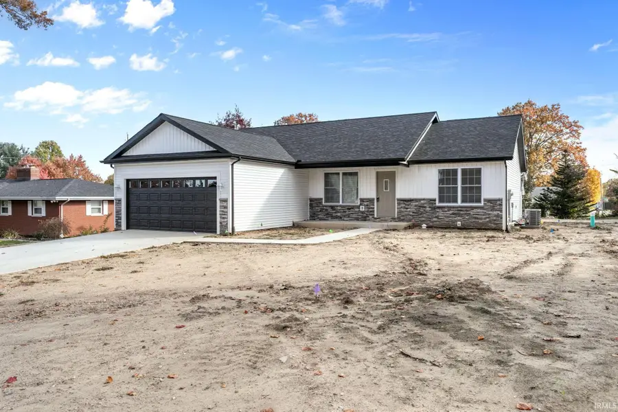 5428 Raleigh Drive, South Bend, IN 46614 - Image #3